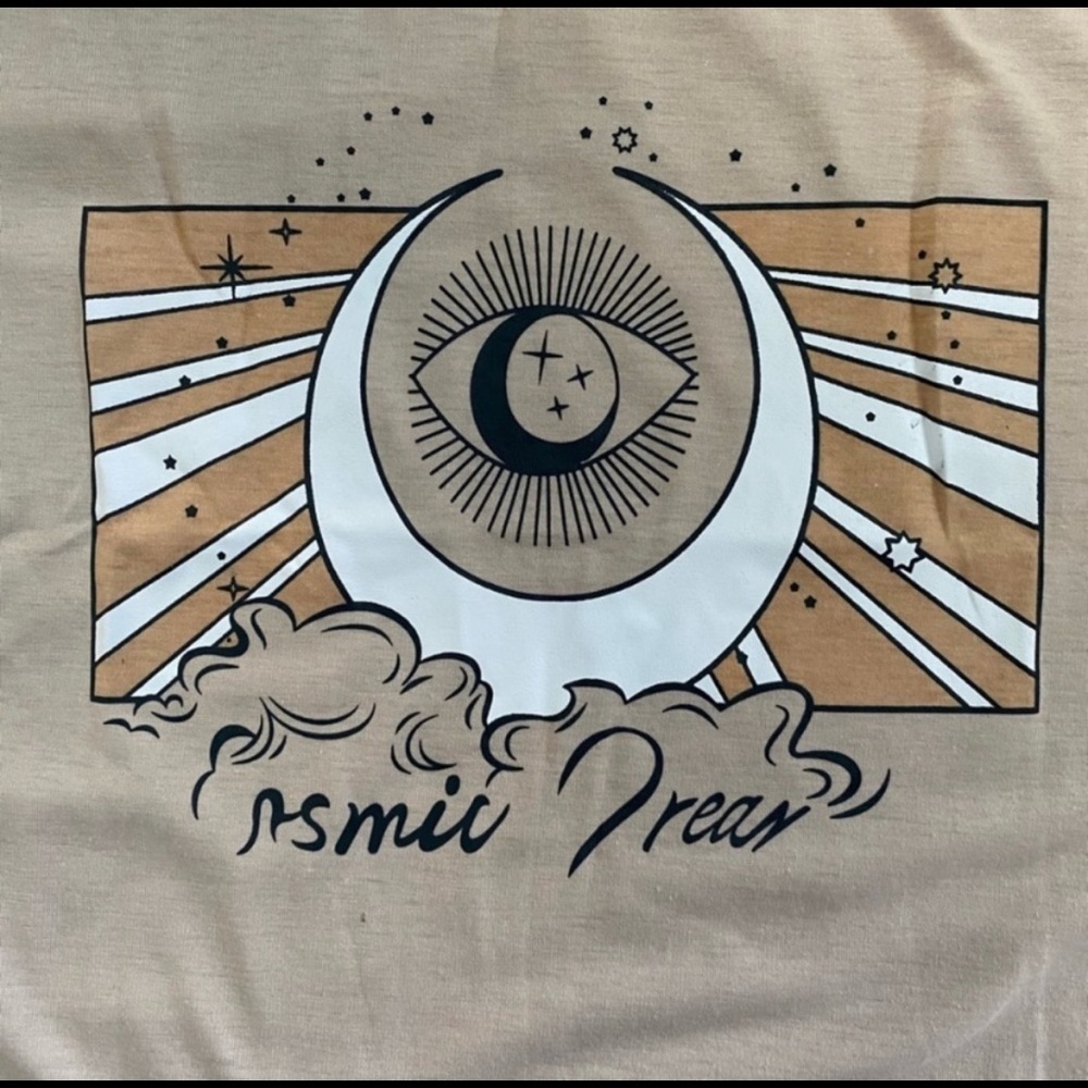Vintage Inspired Graphic Tee-LAST ONE ☝️ - Picture 4 of 4
